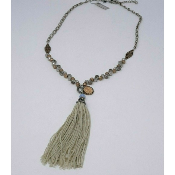 Chicos Tassel Necklace Metal Beads Neutral Tones 21-24" Adjustable $55.50 NEW - Picture 4 of 5